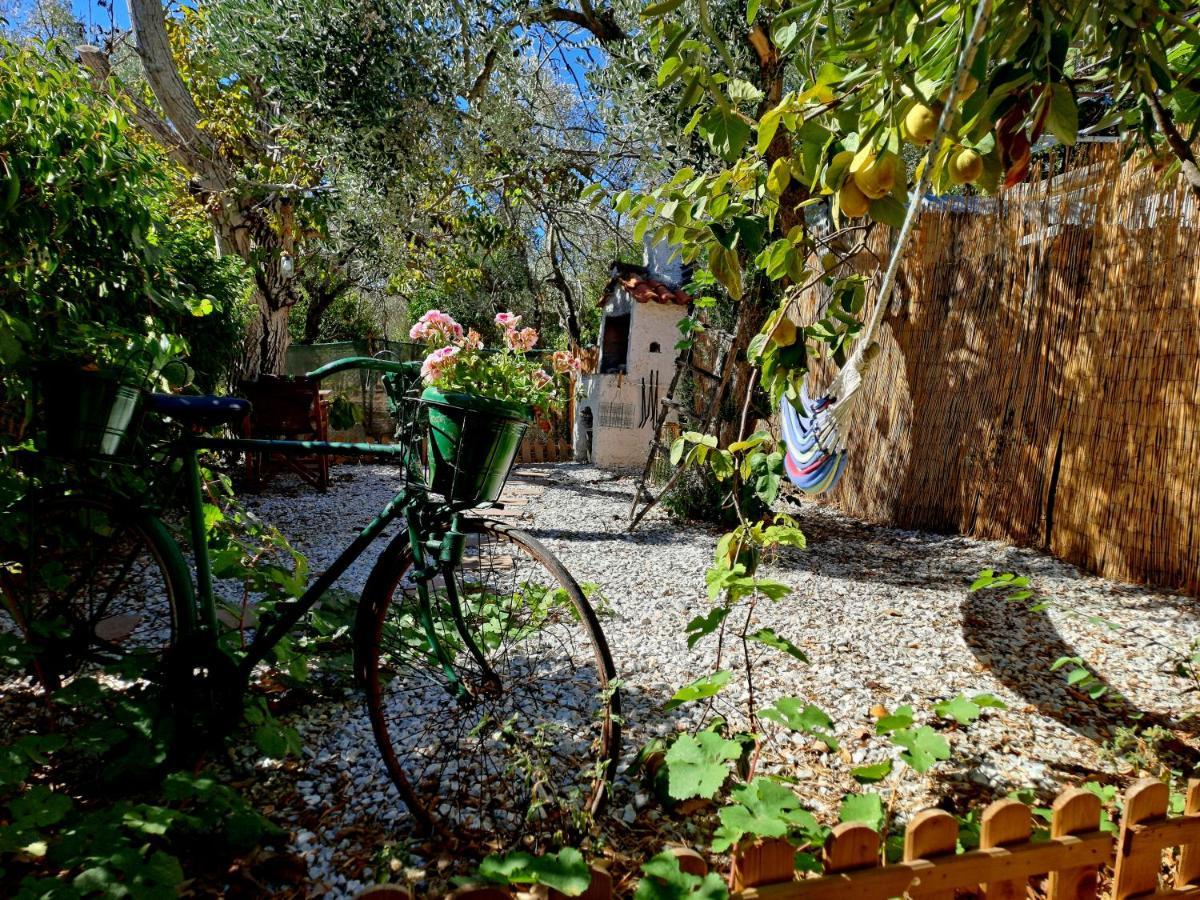 Sol'S Place Mytilene Luaran gambar